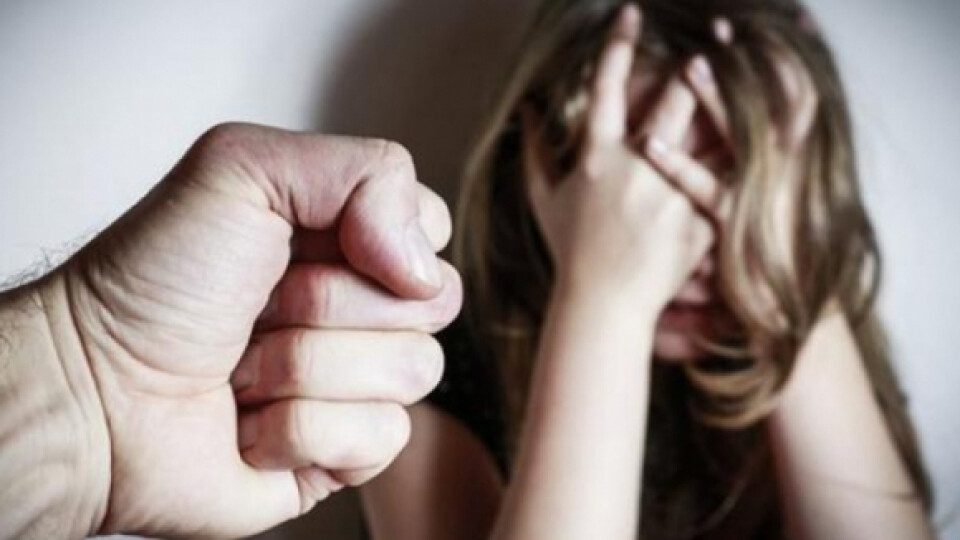 Волинянина, який понад 2 роки ґвалтував і бив дитину, можуть засудити довічно