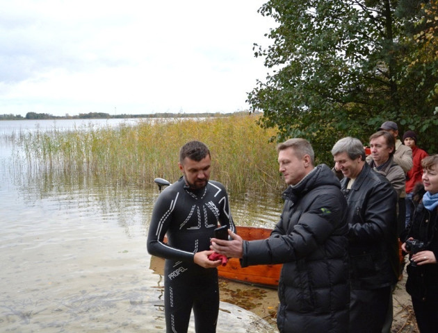 Ігор Гузь переплив уже 102-е волинське озеро - Пісочне