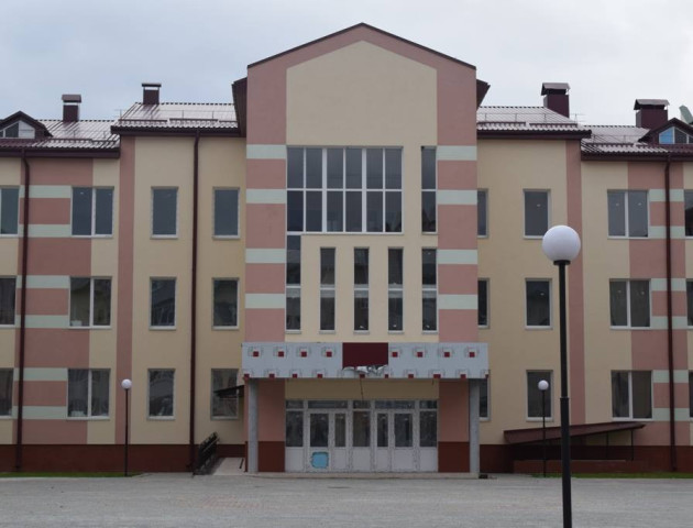 Луцькі депутати інспектували будівництво школи у 55-у мікрорайоні