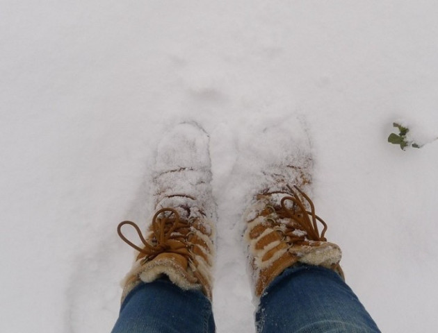 Ортопеди розповіли, яке зимове взуття шкодить здоров'ю ніг