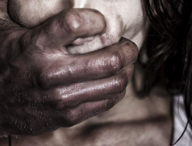У Полтаві зґвалтували 15-річну школярку