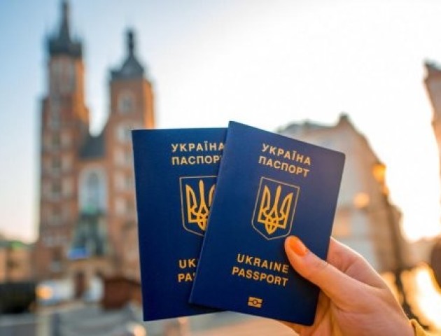 Півроку безвізу: скільки українців скористалося можливістю потрапити до Європи без віз