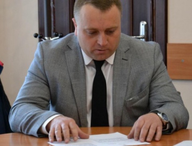 Лучани вимагають звільнення Олександра Рачкова, заступника міського голови