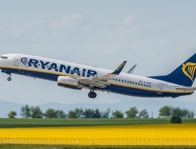 Не пустить Ryanair: МАУ подала ряд исков к Мининфраструктуры