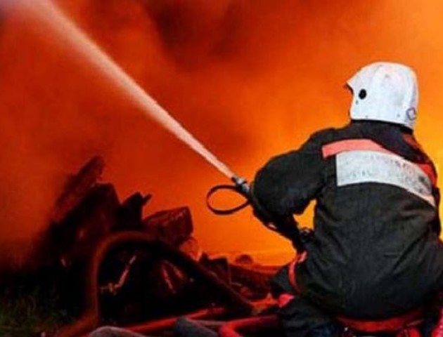 Упродовж доби волинські рятувальники ліквідували чотири пожежі