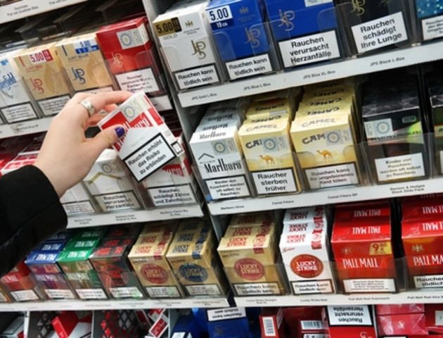 Нардепам пропонують у понад 4 рази підняти ціну на цигарки