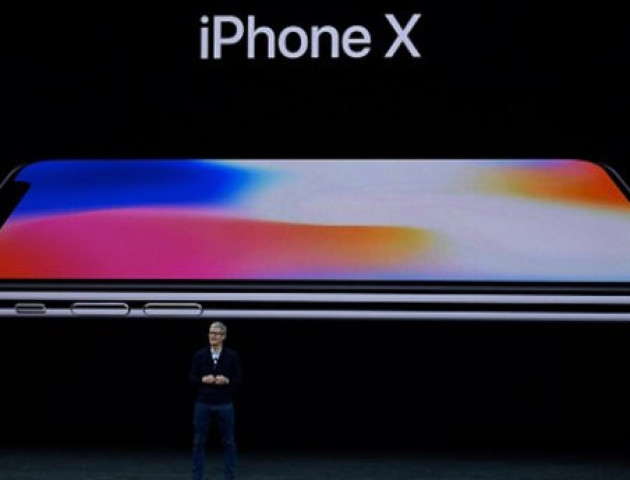 Чому iPhone X настільки дорогий: пояснення від Тіма Кука