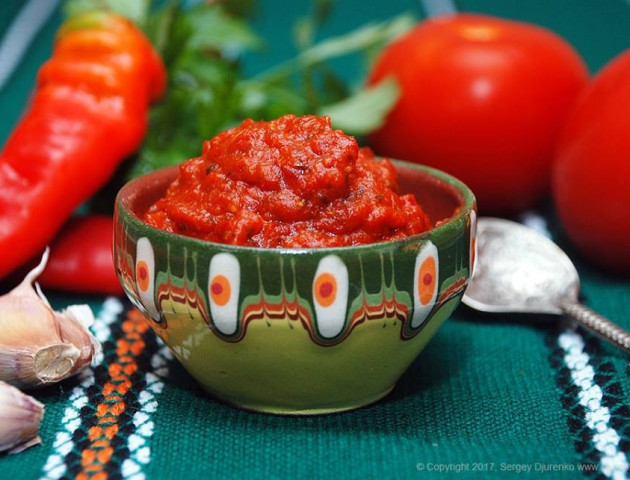 Страва дня: болгарський соус «лютинеця» від «Чевермето»