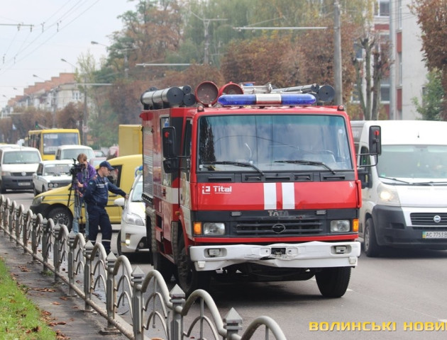 Повідомили деталі аварії у Луцьку за участю пожежників. ФОТО