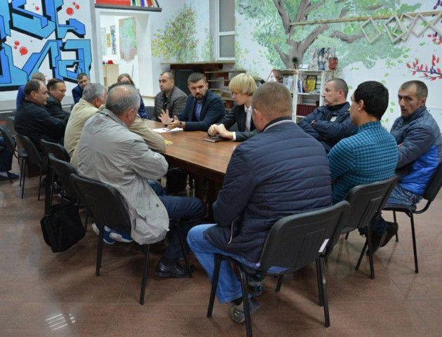 Майбутнє шахтарського Нововолинська обговорили гірники під час зустрічі з нардепом Ігорем Гузем