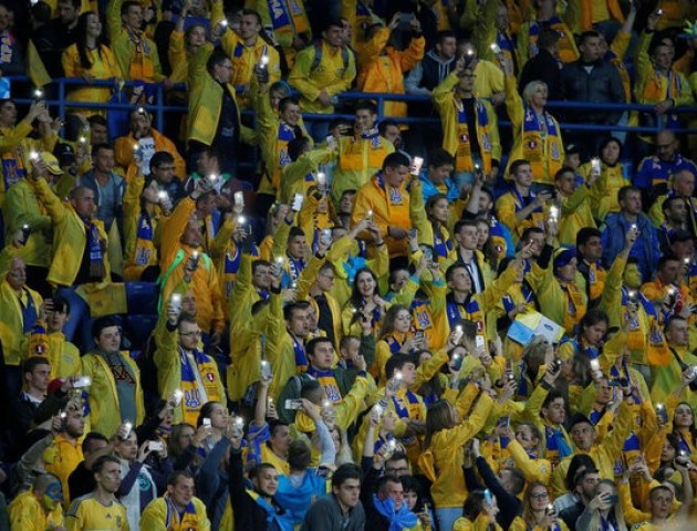 В інтернеті з'явилось відео виконання гімну України перед матчем з Туреччиною
