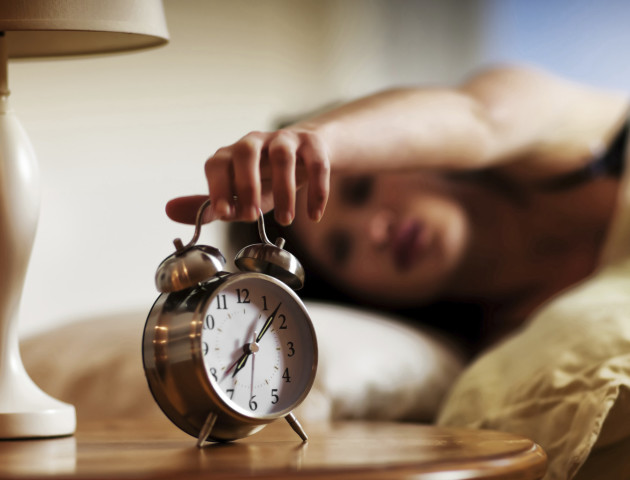 Вчені пояснили, чи потрібно привчати себе прокидатися рано