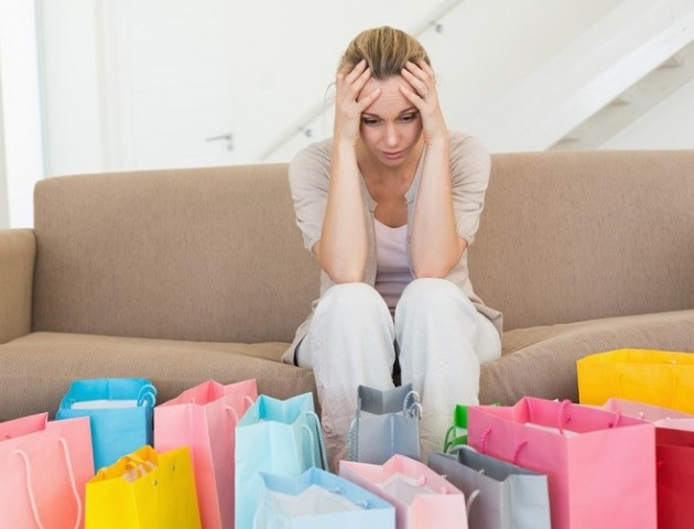 Три трюки, якими крамниці змушують наш мозок купувати непотрібні речі