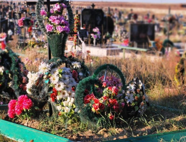 На луцьких кладовищах вже за два роки можуть закінчитися місця