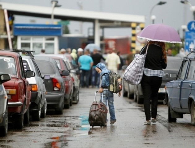 Понад 70% сезонних працівників з України не хочуть залишатися в Польщі