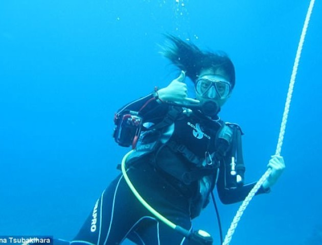 2,5 роки в морі: жінці повернули загублену дайверську камеру і вона працює