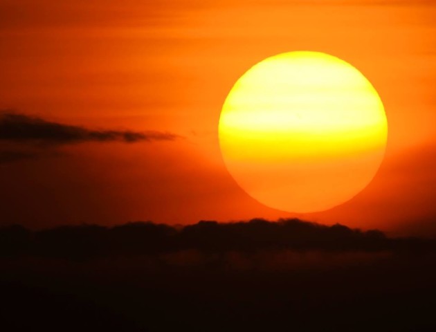 Магія дня та ночі: луцький фотограф зазнімкував, яким був найдовший день року. ФОТО